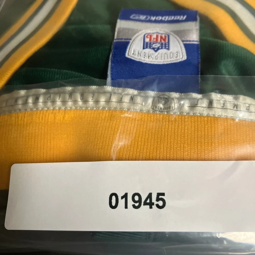 Reebok overall good